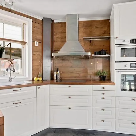 Modern Comfort In Classic In City Center Apartment *